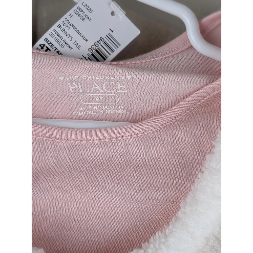 The Childrens Place Girls 4T Pink Long Sleeve Top & White Sherpa Bunny Dress Set